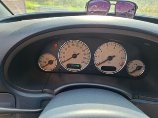 2000 Chrysler Town & Country IV, серебристый, 850000 рублей, вид 5