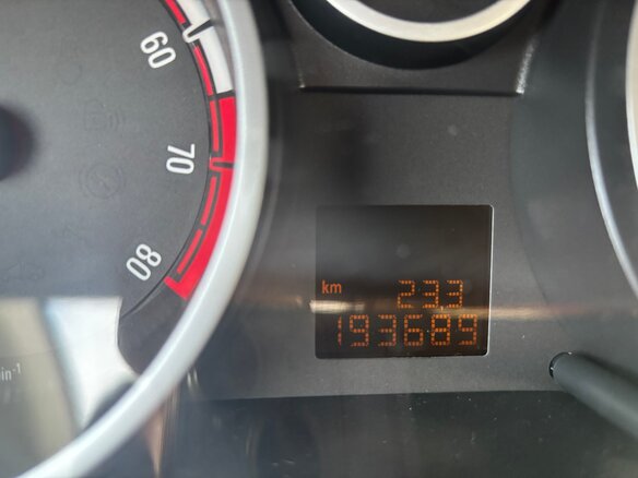 2010 Opel Corsa D Рестайлинг I, красный, 400000 рублей - вид 6