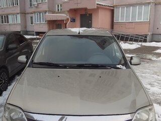 2012 Renault Logan I Рестайлинг, бежевый, 670000 рублей, вид 2