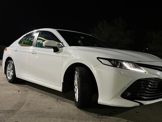 2019 Toyota Camry VIII (XV70), белый, 2850000 рублей, вид 5
