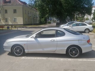 2001 Hyundai Tiburon I (RD) Рестайлинг, серебристый, 177300 рублей, вид 1
