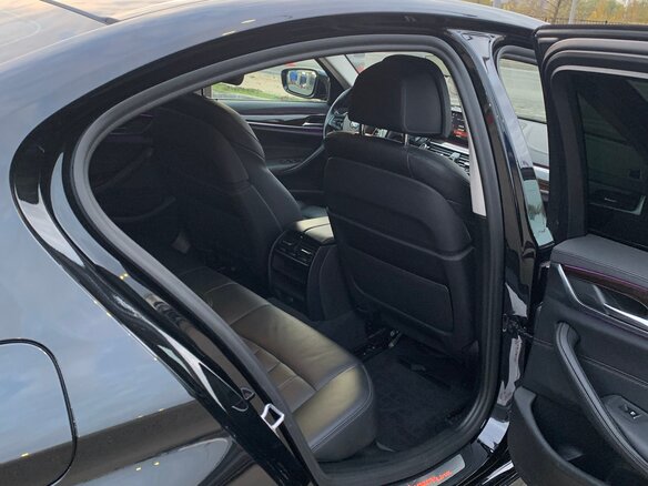 2019 BMW 5 серии 530d xDrive VII (G30/G31/G38), чёрный, 4500000 рублей - вид 20