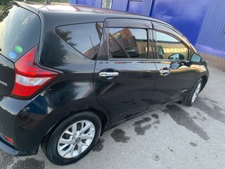 2018 Nissan Note e-Power II Рестайлинг, чёрный, 1350000 рублей, вид 4