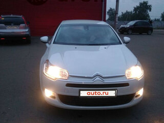 2012 Citroen C5 II, белый, 750000 рублей, вид 4