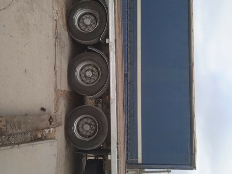 2002 Fruehauf Полуприцеп-бортовой, белый, 700000 рублей, вид 2