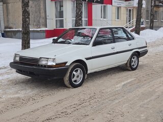 1985 Toyota Corona 5-speed VIII (Е150, T160) Рестайлинг, белый, 170000 рублей, вид 1