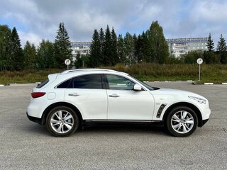 2014 Infiniti QX70, белый, 1600000 рублей, вид 4