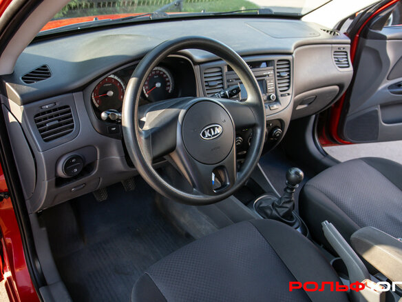 2010 Kia Rio II Рестайлинг, красный - вид 14