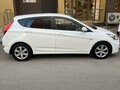 2013 Hyundai Solaris I, белый, 900000 рублей - вид 1