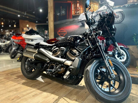 2024 Harley-Davidson Sportster S, чёрный, 1500000 рублей, вид 2