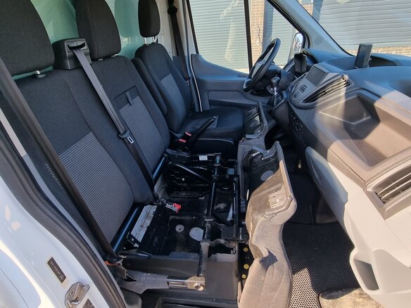 2018 Ford Transit, белый, 3000000 рублей - вид 11