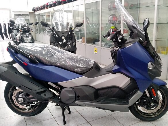 2025 Sym Maxsym TL 500, синий, 825990 рублей