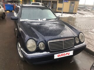 1997 Mercedes-Benz E-Класс 240 II (W210, S210), синий, 600000 рублей, вид 1