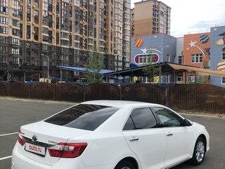 2014 Toyota Camry Japan Market VII (XV50), белый, 1590000 рублей, вид 3
