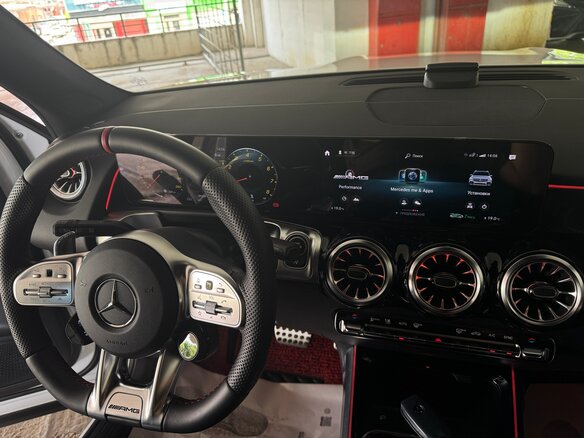 2023 Mercedes-Benz GLB AMG 35 AMG I (X247) Рестайлинг, белый, 7600000 рублей - вид 12