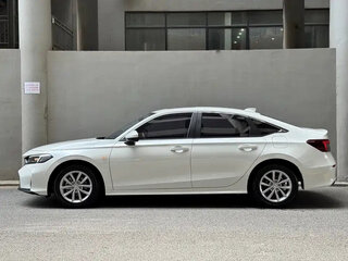2023 Honda Civic XI, белый, 1400001 рублей, вид 3