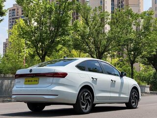 2025 Volkswagen Lavida IV, белый, 1415000 рублей, вид 5