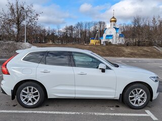 2019 Volvo XC60 II, белый, 2300000 рублей, вид 4