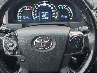 2014 Toyota Camry VII (XV50), чёрный, 1950000 рублей, вид 4