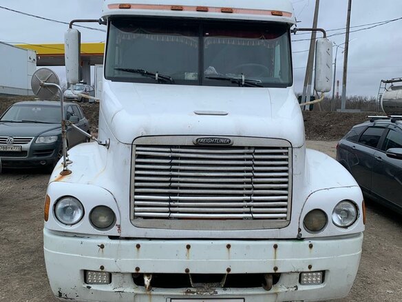 1999 Freightliner Century Class, белый, 1600000 рублей - вид 2