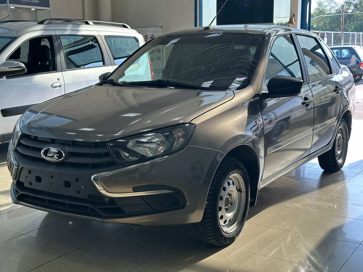 Открыть фотографии: Lada (ВАЗ) Granta I Рестайлинг