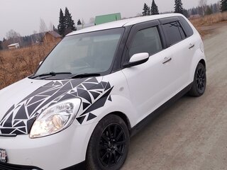 2004 Mazda Verisa, белый, 450000 рублей, вид 1