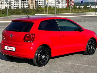 2010 Volkswagen Polo V, красный, 670000 рублей, вид 4
