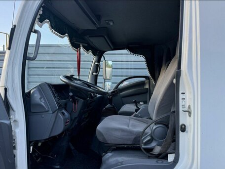 2015 Isuzu Elf (N-series), белый, 2350000 рублей, вид 4