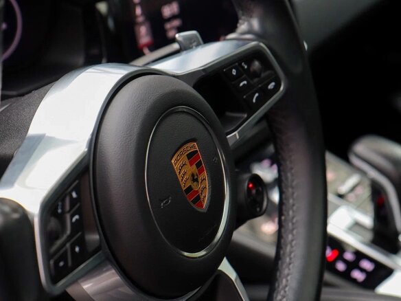 2021 Porsche Cayenne Coupé III, серый, 8290000 рублей - вид 18
