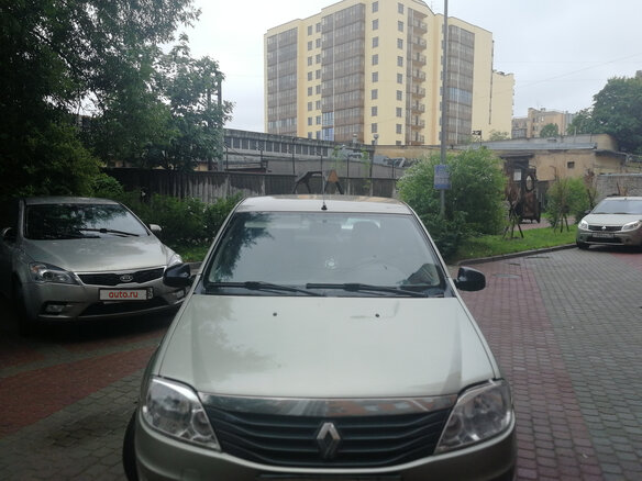 2014 Renault Logan I Рестайлинг, бежевый