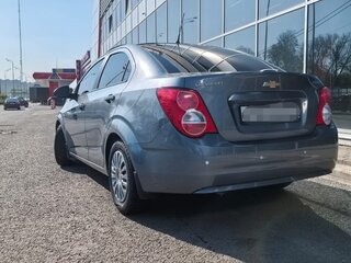 2014 Chevrolet Aveo II, серый, 870000 рублей, вид 3