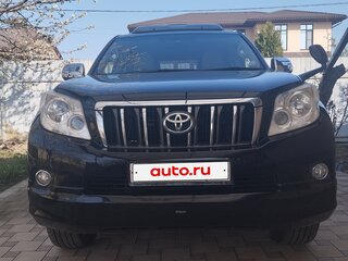 2010 Toyota Land Cruiser Prado 150 Series, чёрный, 3300000 рублей, вид 2
