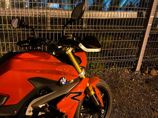 2019 BMW G 310 R, красный, 650000 рублей, вид 1