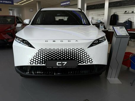2025 Omoda C7, белый, 3099000 рублей, вид 3