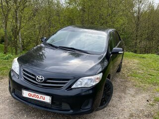 2011 Toyota Corolla X (E140, E150) Рестайлинг, чёрный, 950000 рублей, вид 3