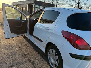 2010 Peugeot 308 I, белый, 600000 рублей, вид 2