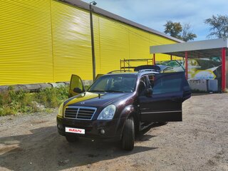 2009 SsangYong Rexton II, коричневый, 750000 рублей, вид 3