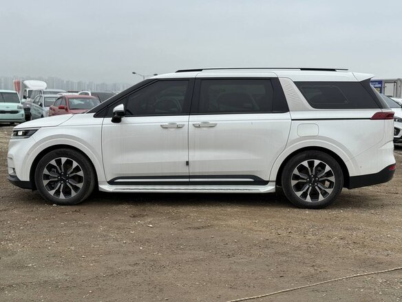 2021 Kia Carnival IV, белый, 5100000 рублей - вид 8