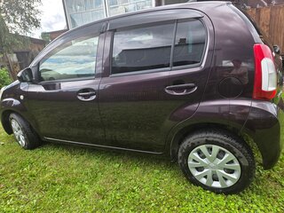 2016 Toyota Passo III, пурпурный, 780000 рублей, вид 2