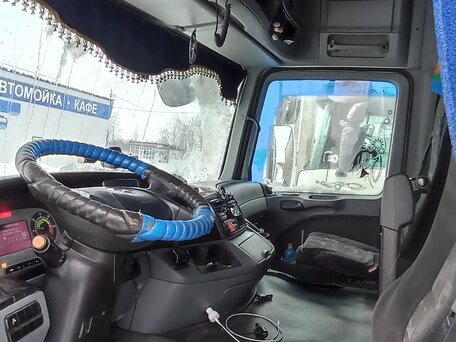 2008 Mercedes-Benz Actros, белый, 3100000 рублей, вид 2