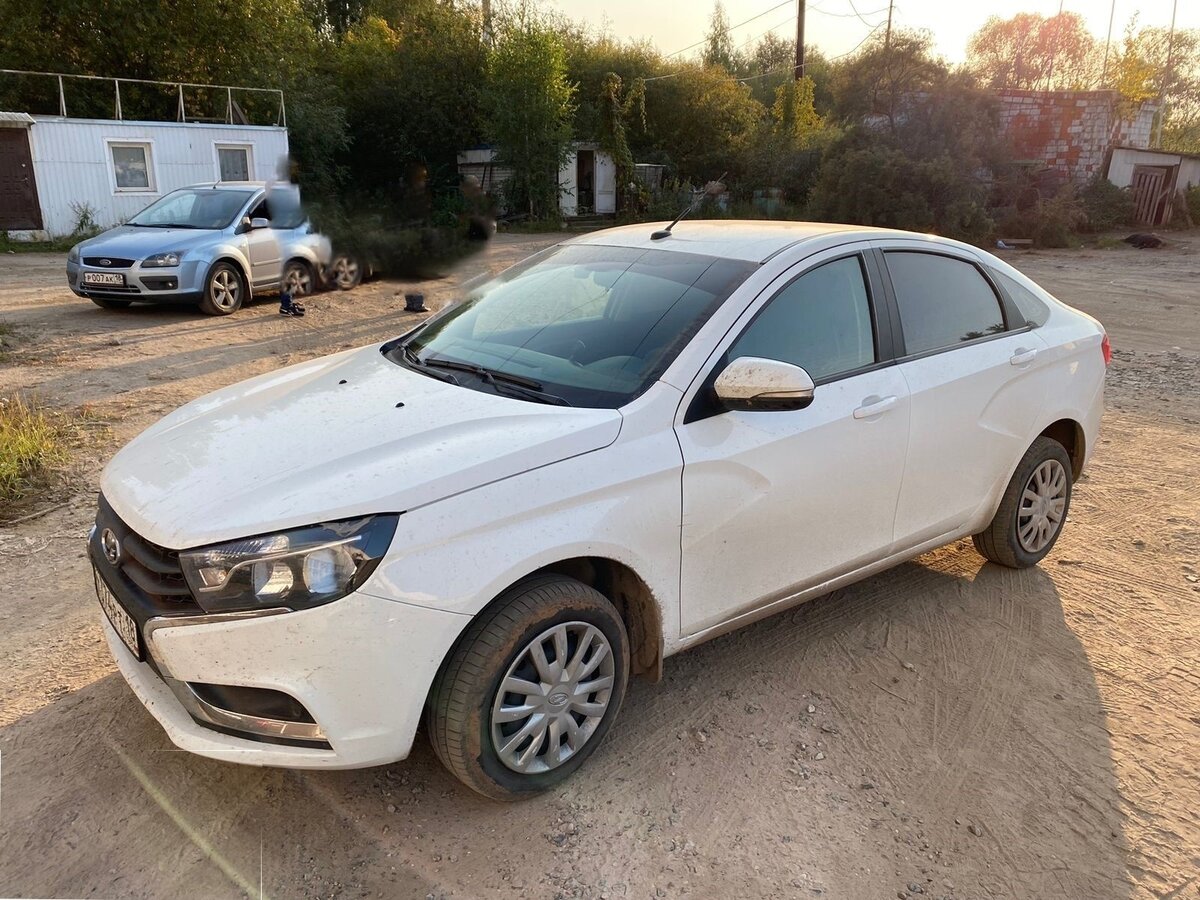 Открыть фотографии: Lada (ВАЗ) Vesta I