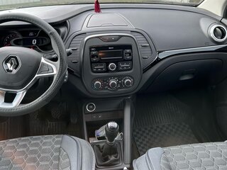 2022 Renault Kaptur I Рестайлинг, серый, 2500000 рублей, вид 3
