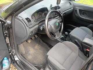2010 Skoda Fabia II Рестайлинг, чёрный, 470000 рублей, вид 5