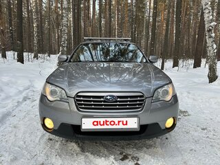 2008 Subaru Outback III Рестайлинг, серебристый, 1550000 рублей, вид 1