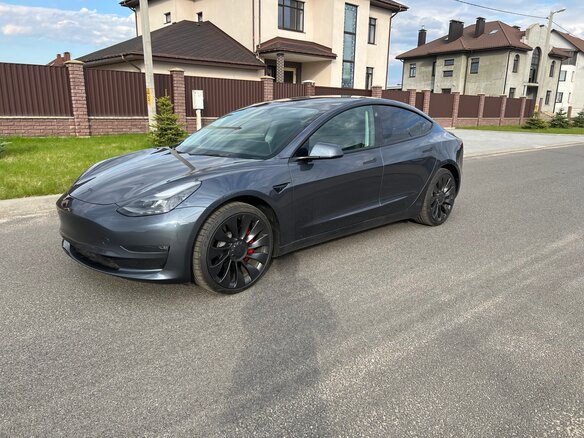 2023 Tesla Model 3 Performance I, серый, 3750000 рублей - вид 3