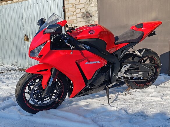 2016 Honda CBR 1000 RR/RA Fireblade, красный, 1200000 рублей - вид 10