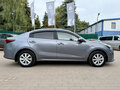 2020 Kia Rio IV Рестайлинг, серый - вид 7