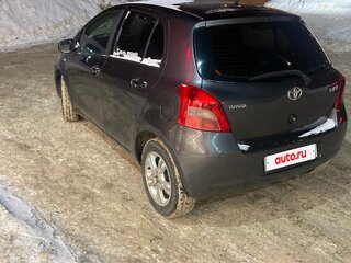 2008 Toyota Yaris Multimode II, серый, 550000 рублей, вид 2
