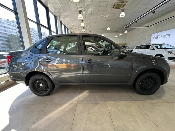 2026 Lada (ВАЗ) Granta I Рестайлинг, серый, 1113000 рублей - вид 2