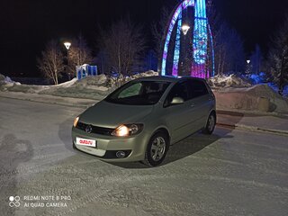 2011 Volkswagen Golf Plus II, серебристый, 900000 рублей, вид 1